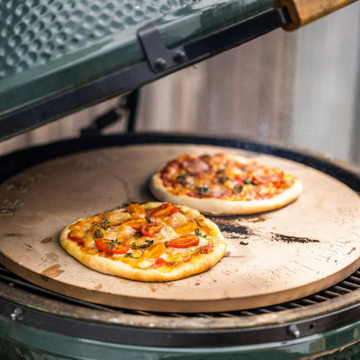 Big Green Egg Pizza Oven Wedges